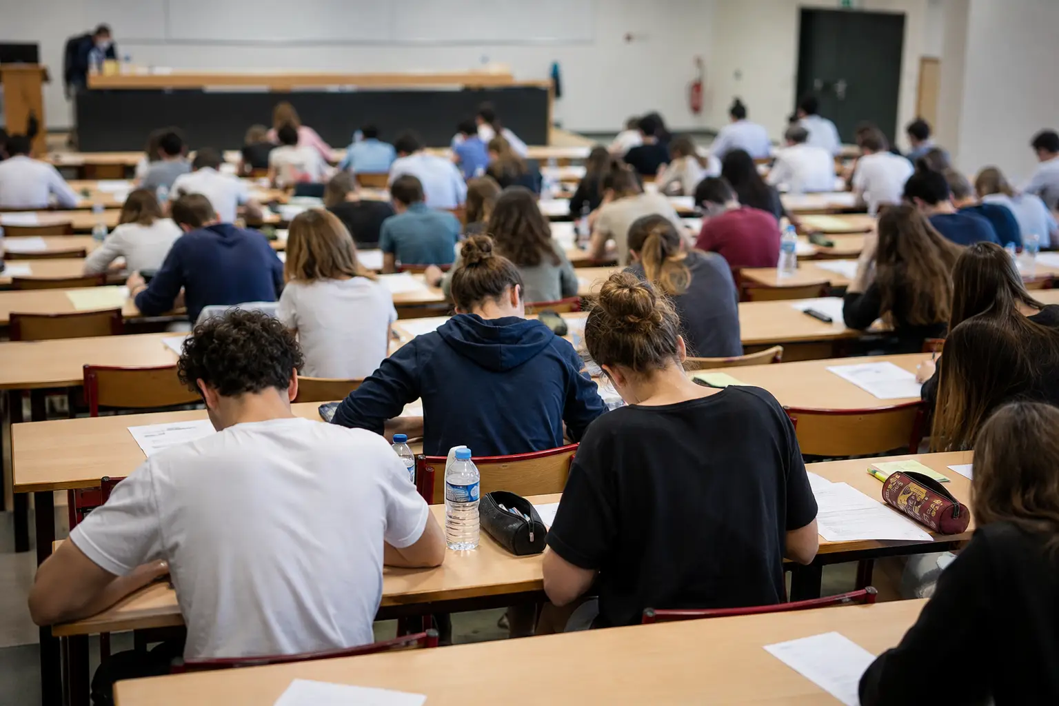 Comment se passent les partiels en droit